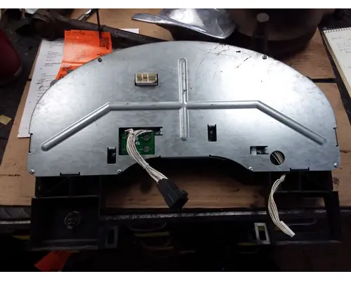 International 8600 Instrument Cluster
