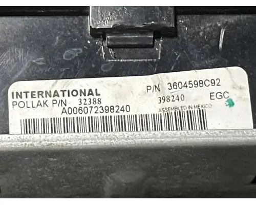 Instrument Cluster International 8600 Complete Recycling Group LLC