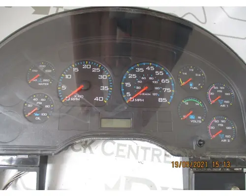 International 8600 Instrument Cluster
