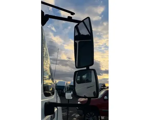 International 8600 Mirror (Side View)