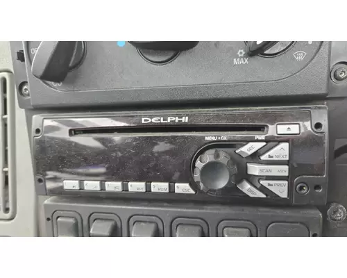 Radio INTERNATIONAL 8600 Custom Truck One Source