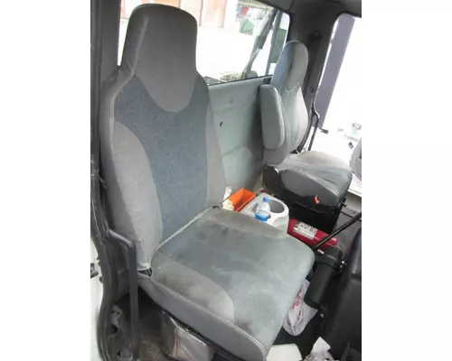 Seat, Front INTERNATIONAL 8600 LKQ Heavy Truck Maryland