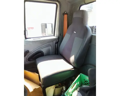Seat, Front INTERNATIONAL 8600 LKQ Heavy Truck Maryland