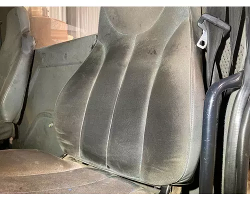 International 8600 Seat (Air Ride Seat)