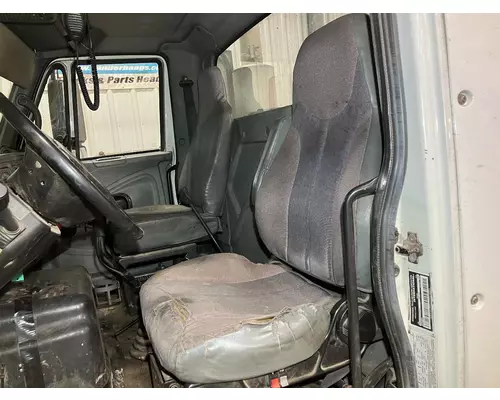 International 8600 Seat (Air Ride Seat)