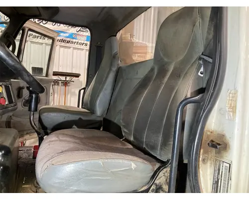 International 8600 Seat (non-Suspension)