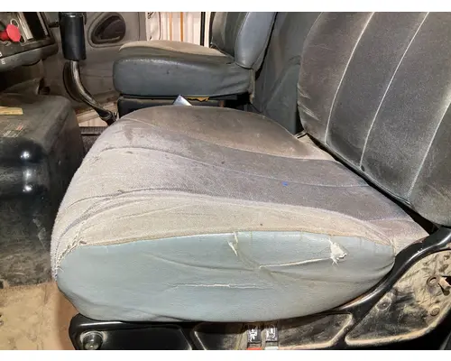 International 8600 Seat (non-Suspension)