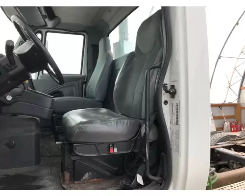 International 8600 Seat (non-Suspension)