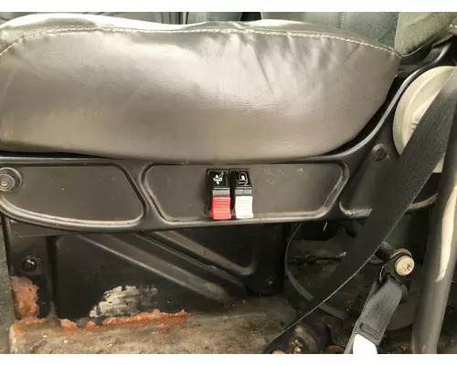 International 8600 Seat (non-Suspension)