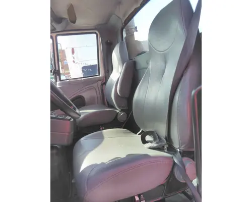 Seat, Front INTERNATIONAL 8600 LKQ Heavy Truck - Tampa