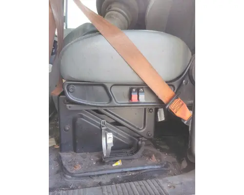 Seat, Front INTERNATIONAL 8600 LKQ Heavy Truck - Tampa