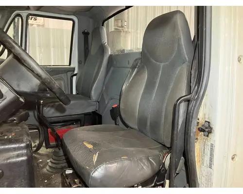 Seat, Front International 8600 Vander Haags Inc Sf