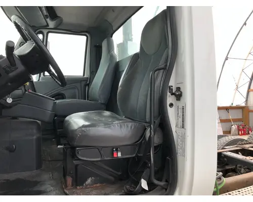 Seat, Front International 8600 Vander Haags Inc Cb