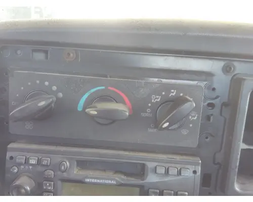 Temperature Control INTERNATIONAL 8600 LKQ Heavy Truck - Tampa