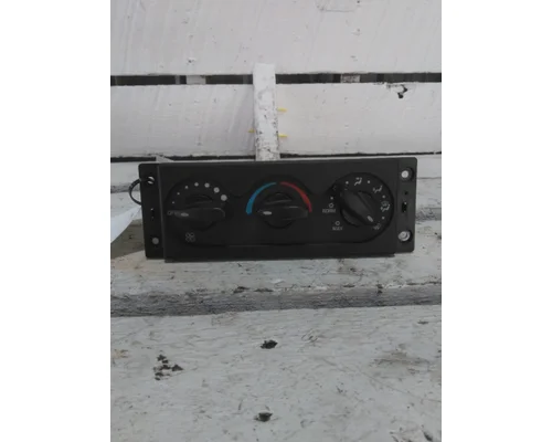 Temperature Control INTERNATIONAL 8600 LKQ Heavy Truck Maryland