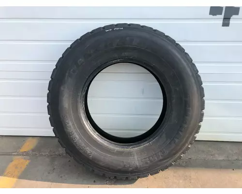 International 8600 Tires