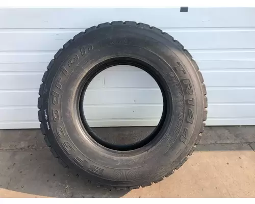 International 8600 Tires