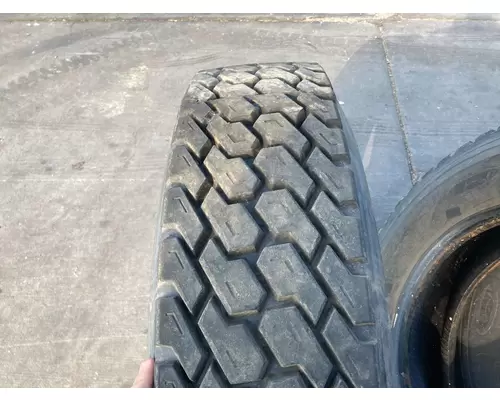 International 8600 Tires