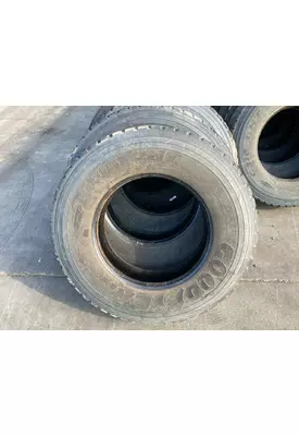 International 8600 Tires