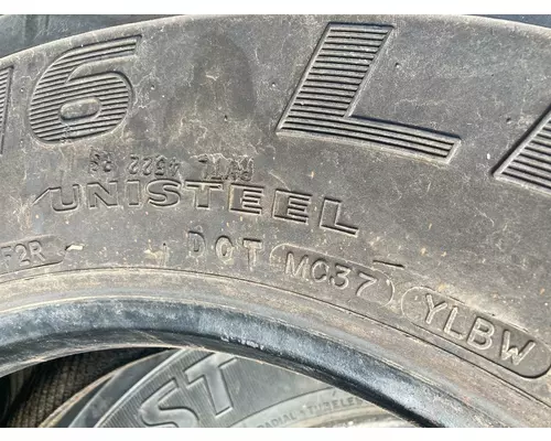 International 8600 Tires