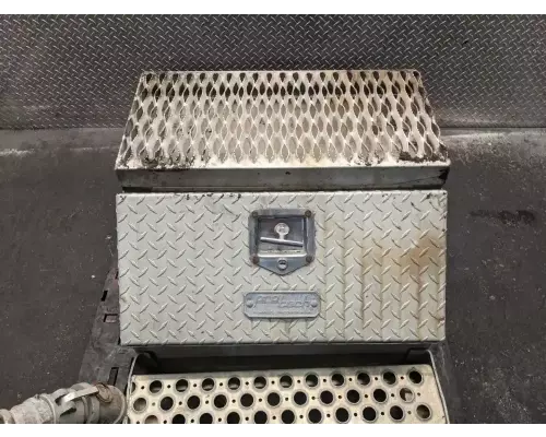 International 8600 Tool Box