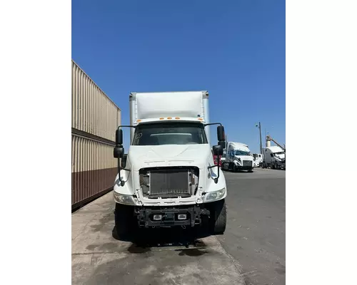 Complete Vehicle INTERNATIONAL 8600 American Truck Salvage