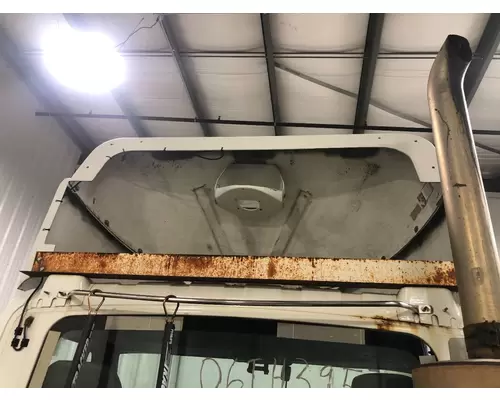 International 8600 Wind Deflector