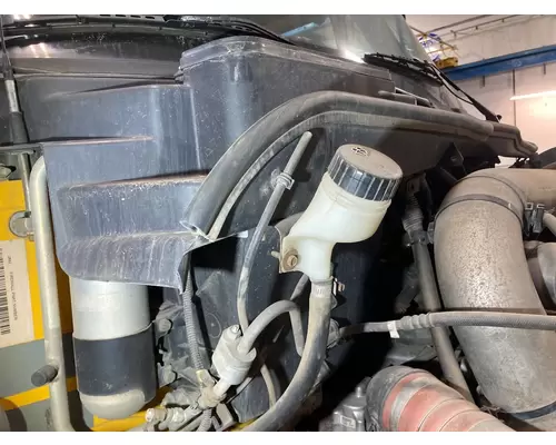 Windshield Washer Reservoir International 8600 Vander Haags Inc Sf