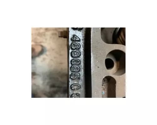 International 9.0 DIESEL Cylinder Head