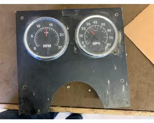 Instrument Cluster INTERNATIONAL 9100 / 9200 / 9400 Active Truck Parts