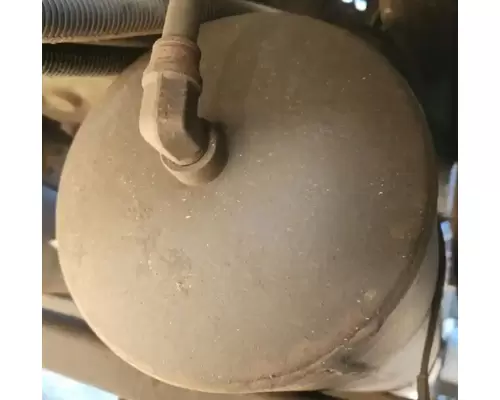 International 9100I Air Tank