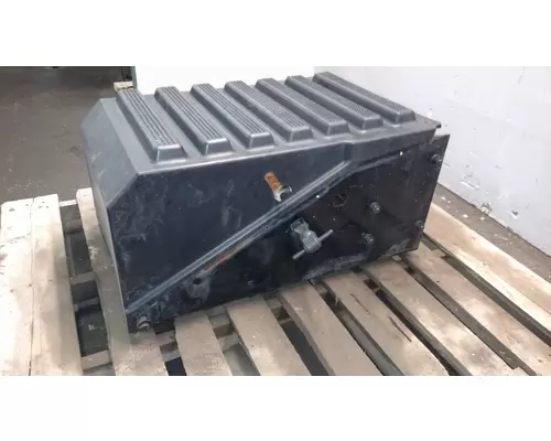 International 9100I Battery Box