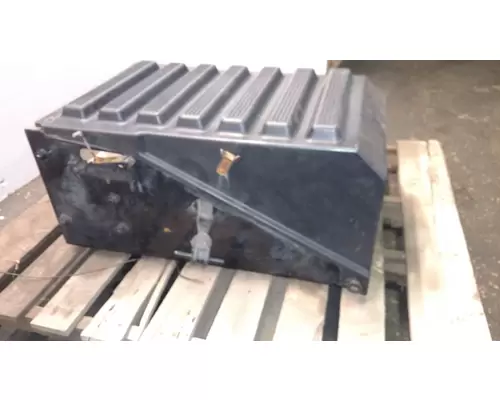 International 9100I Battery Box