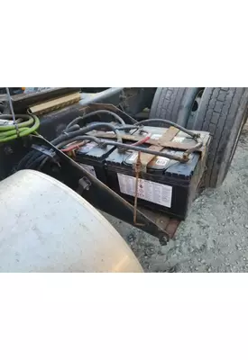 International 9100I Battery Box