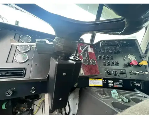 International 9100I Cab