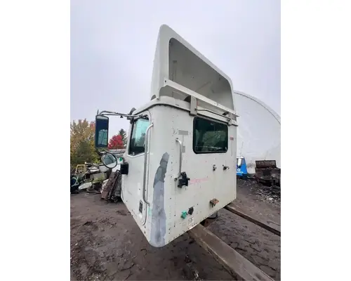 International 9100I Cab