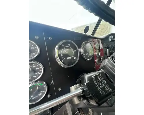 International 9100I Cab