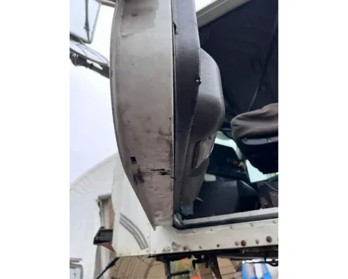 International 9100I Door Assembly, Front