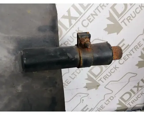 International 9100I Fender