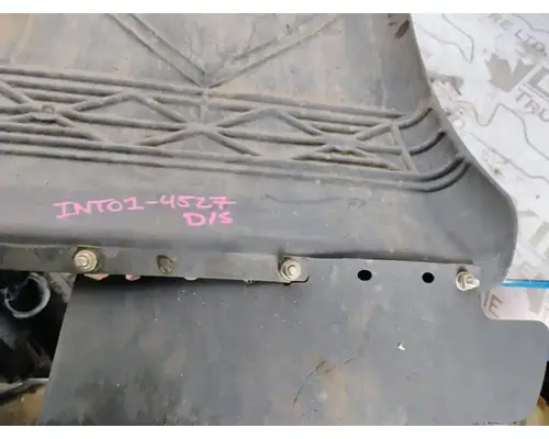 International 9100I Fender