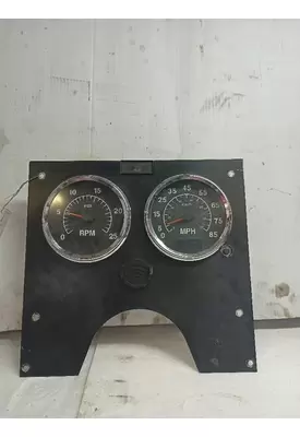 International 9100I Speedometer Head Cluster