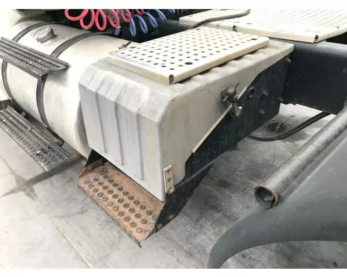 International 9100 Battery Box