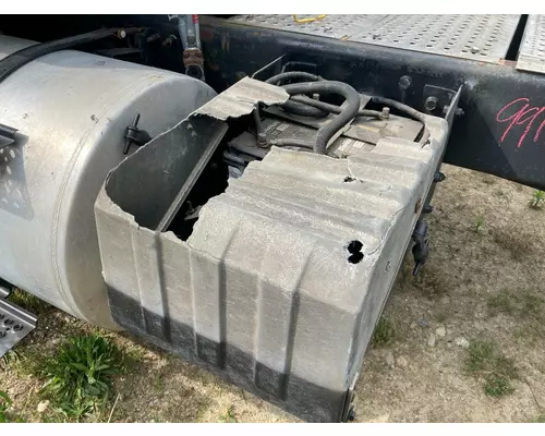 International 9100 Battery Box