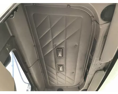 International 9100 Body, Misc. Parts