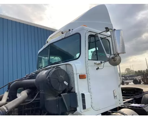 International 9100 Cab Assembly