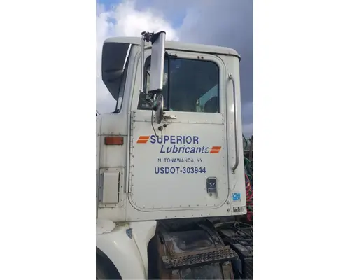 International 9100 Cab