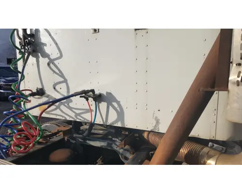 International 9100 Cab