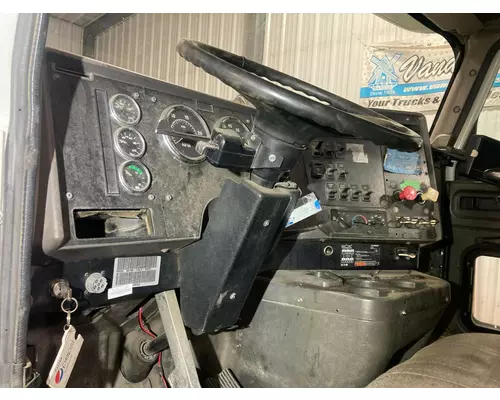 International 9100 Dash Assembly