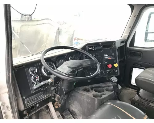 International 9100 Dash Assembly