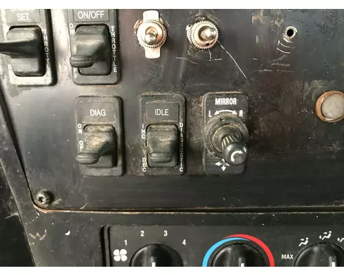 International 9100 Dash Assembly